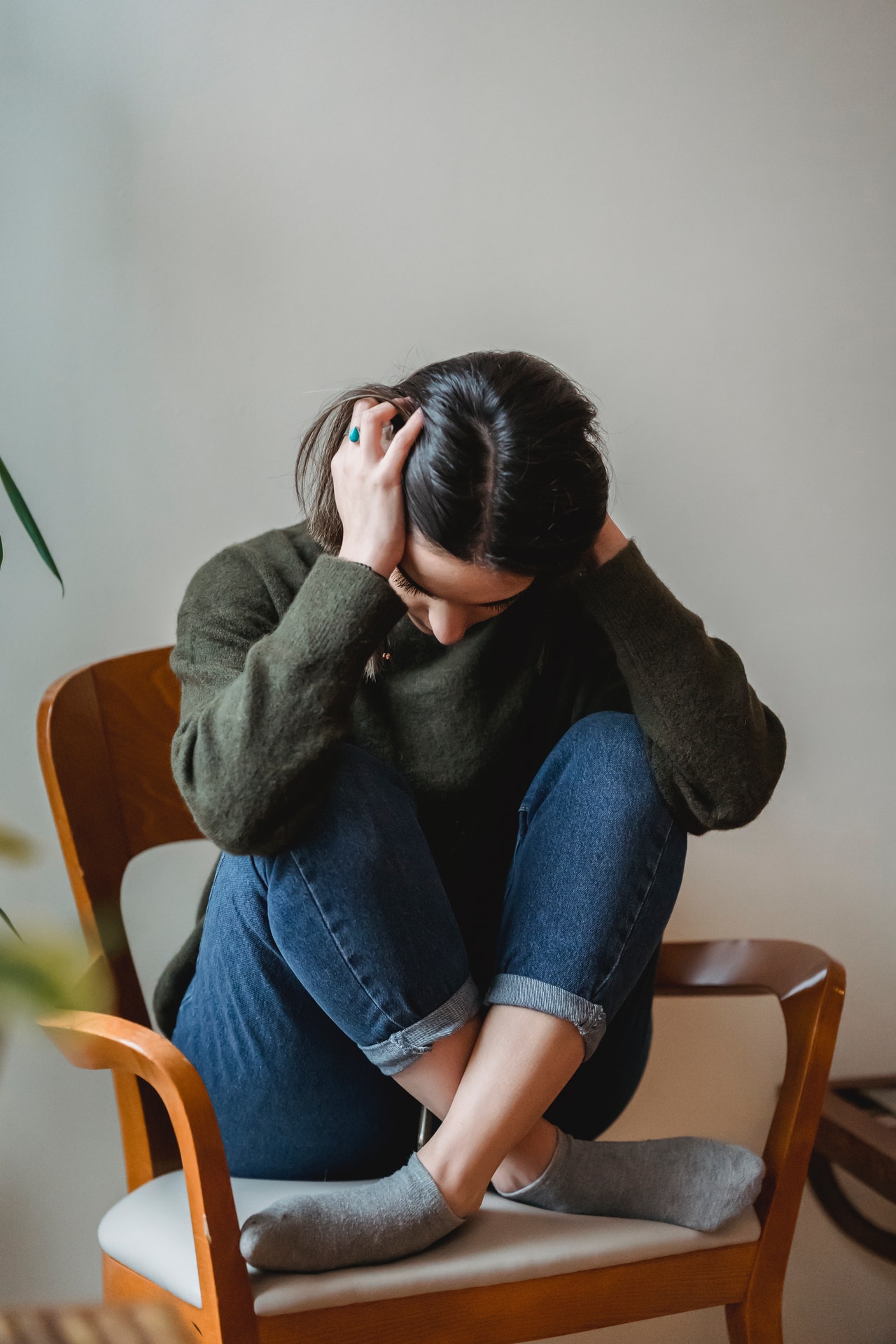 woman depressed